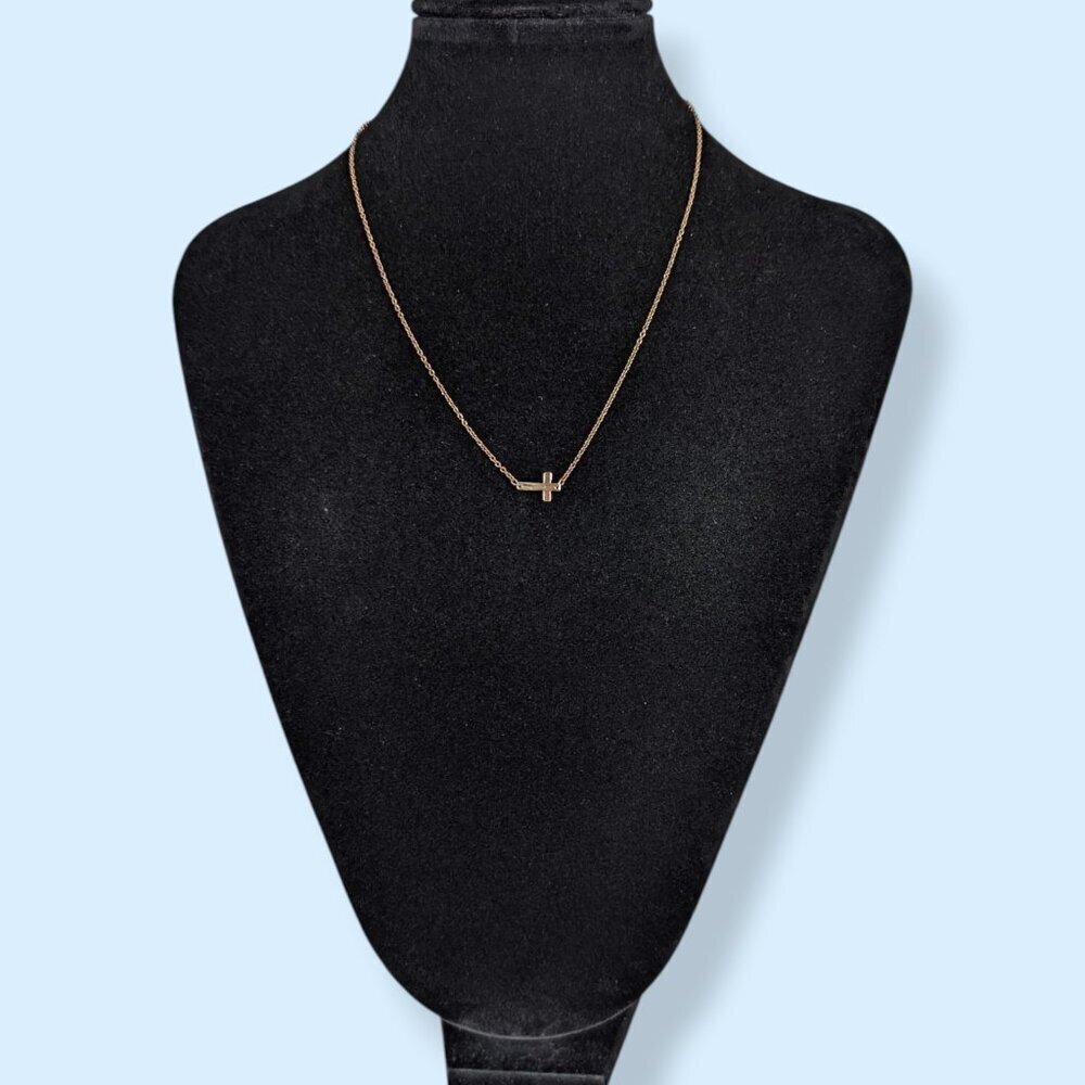 Marina de Buchi Dainty GP Crucifix Necklace - Picture 2 of 6